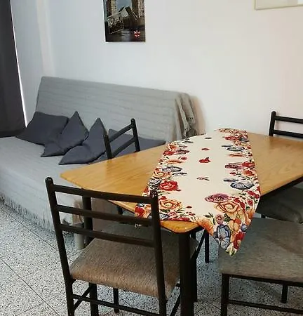 Torres Del Sol Edificio * 플라야데라스아메리카스
