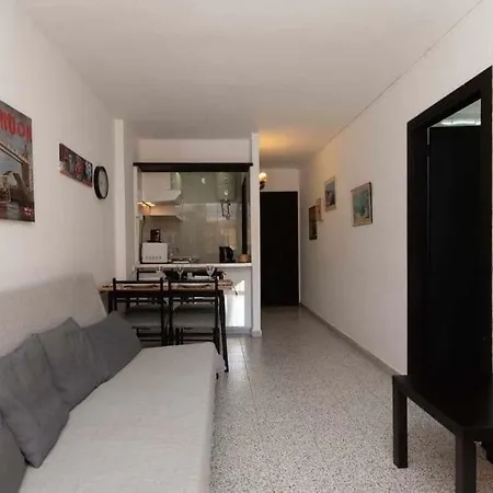 Torres Del Sol Edificio * 플라야데라스아메리카스